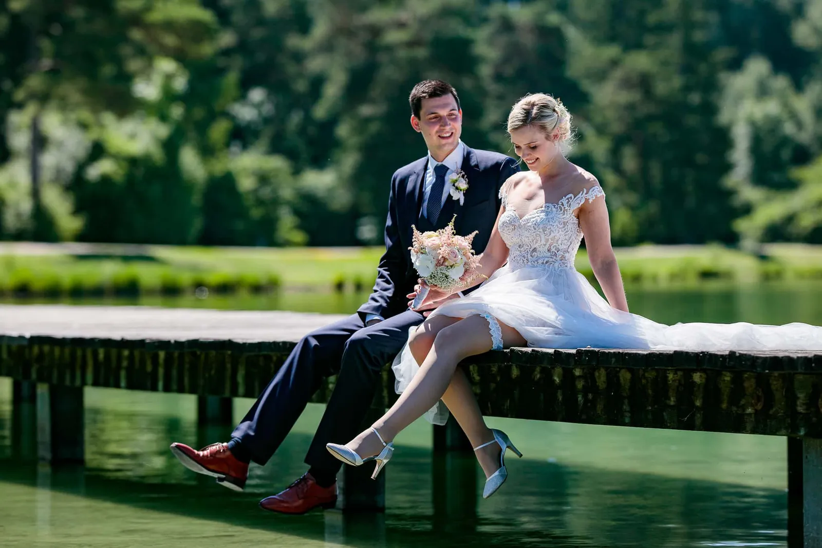 Hochzeitsfoto, Hochzeit Andreas & Nicole – Weitmannsee, Kissing (Bild 1)