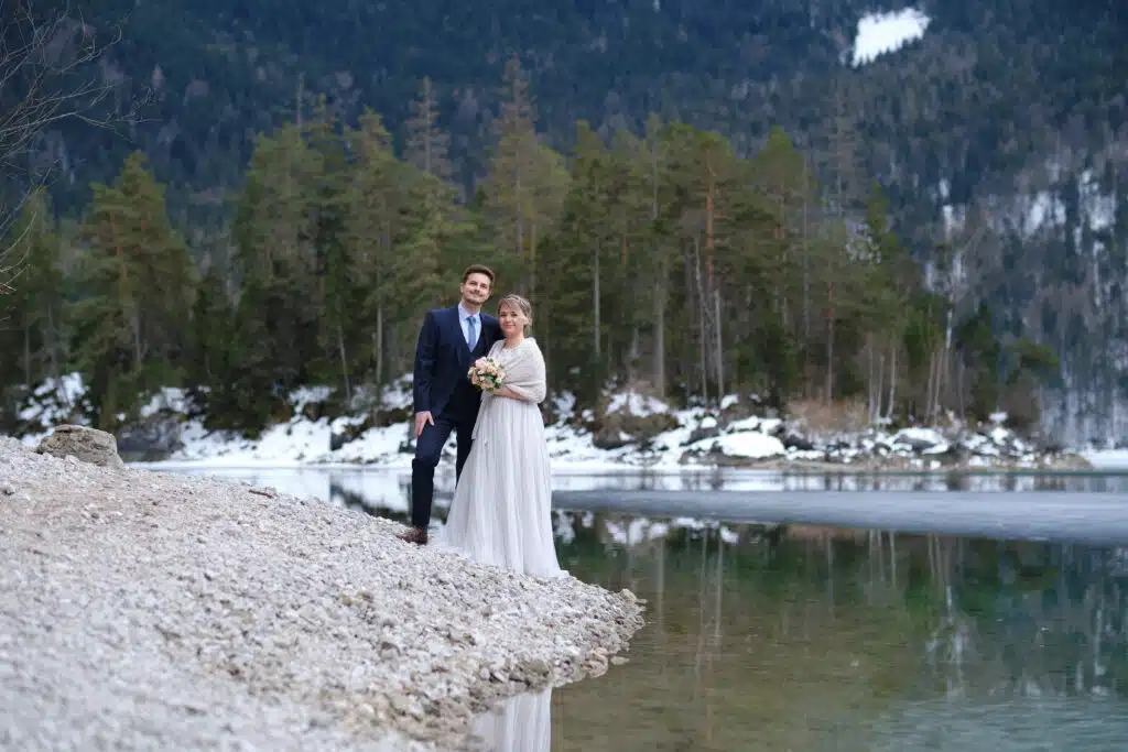 After Wedding Shooting am Eibsee mit Christina & Florian - Schlerege Fotografie