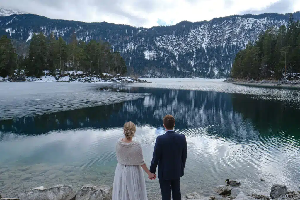 After Wedding Shooting am Eibsee mit Christina & Florian - Schlerege Fotografie